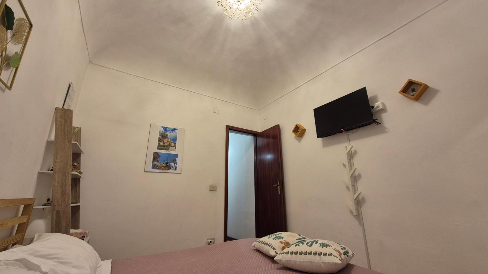 パレルモLeoni63アパートメント 部屋 写真